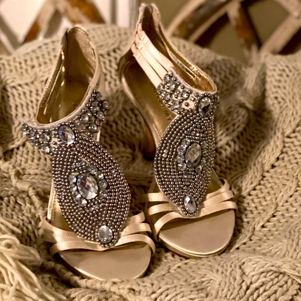 Antonio Melanie studded heels